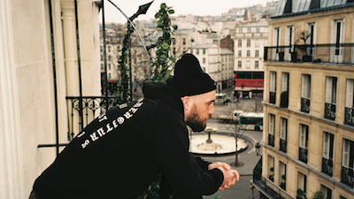 Dans la routine de Jean André