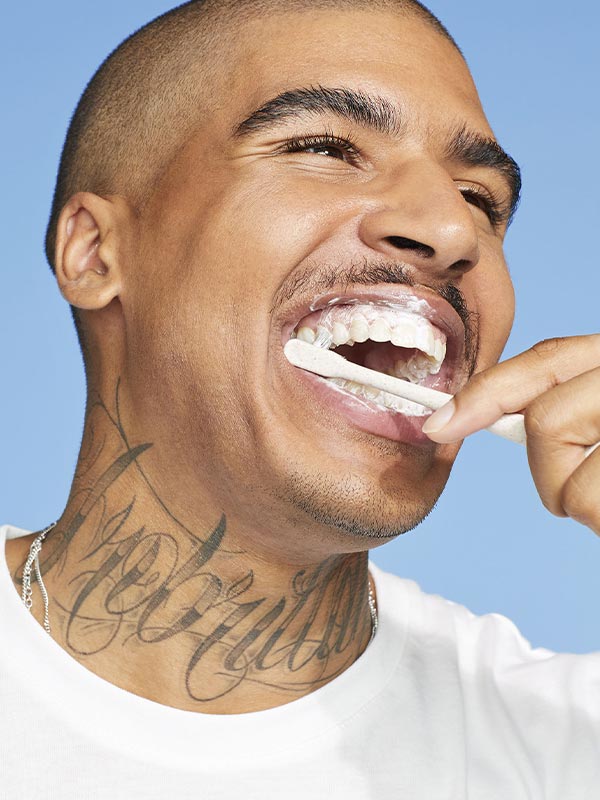 Kit brosse à dents & dentifrice blanchissant