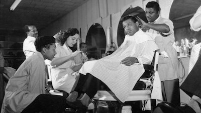 Du cheveu à la fin de l'été