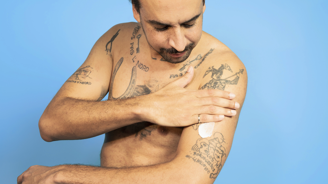 Comment protéger son tatouage des rayons du soleil ? 