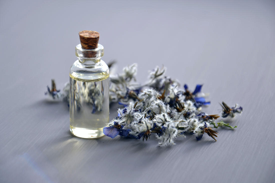 Use, dosage, and benefits… Our extensive guide to essential oils